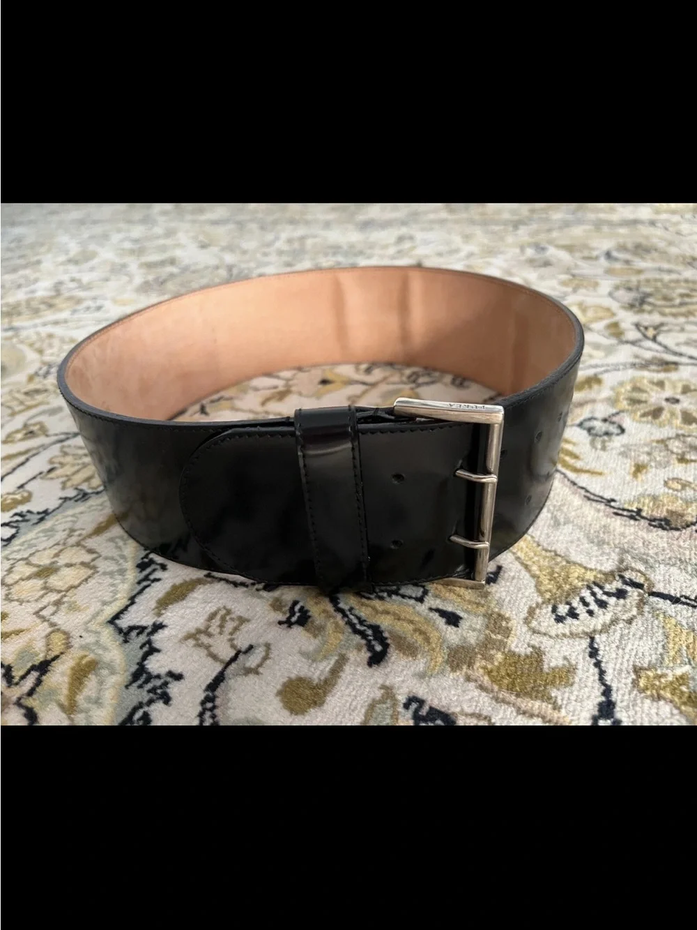 Furla Patent Leather Black Wide Black Belt Silver Buckle S / M Italy 75 vintage